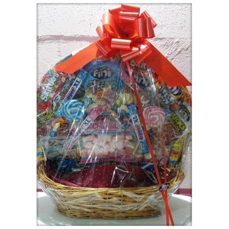 CESTA DE CHUCHES Y GOMINOLAS MEDIANA